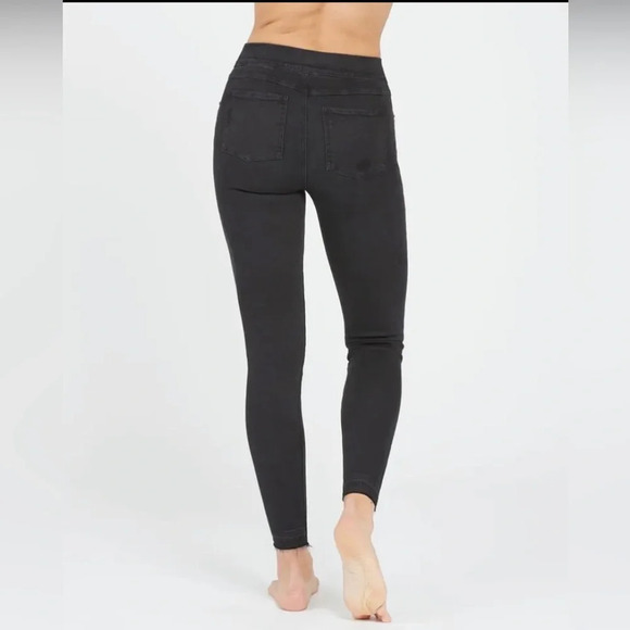 Spanx|| Vintage Distressed Ankle Skinny Jeans In Black Size Medium - Picture 3 of 10